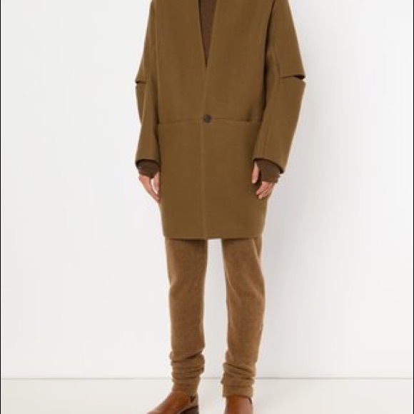 Isabel Benenato Coat - Picture 2 of 5